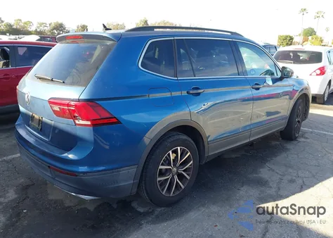 2019 Volkswagen Tiguan 2.0T Se/2.0T Sel/2.0T Sel R-Line/2.0T Sel R-Line Black z USA, uszkodzony, nr VIN 3VV3B7AX1KM100508